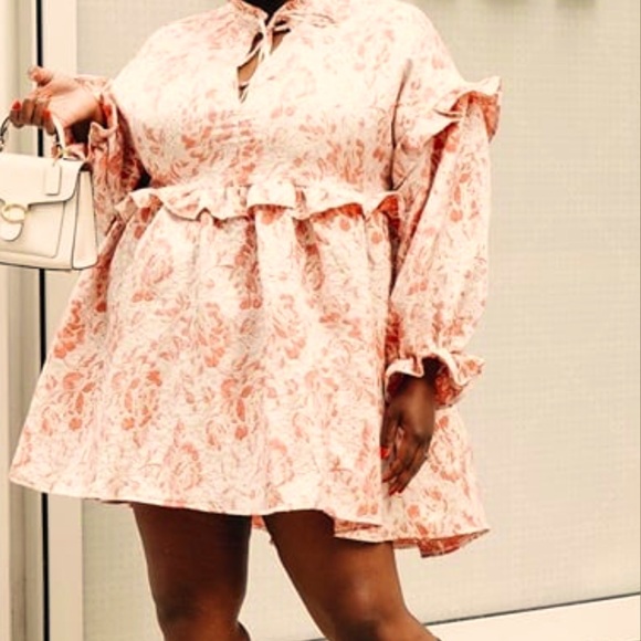 Eloquii Dresses & Skirts - BARCODE STUNNING DRESS